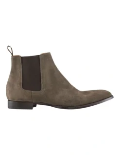 Keegan Suede Chelsea Boots