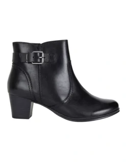 Mascot Black Glove Boot