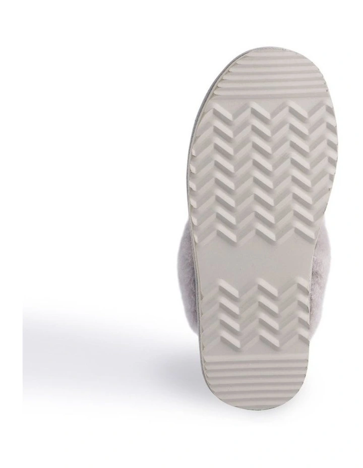Unisex Sheepskin Wool Sydney Slippers Light Grey 7 Unisex Sheepskin Wool Sydney Slippers Light Grey - Image 7