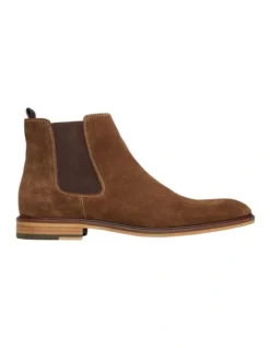 Delmar Suede Chelsea Boots