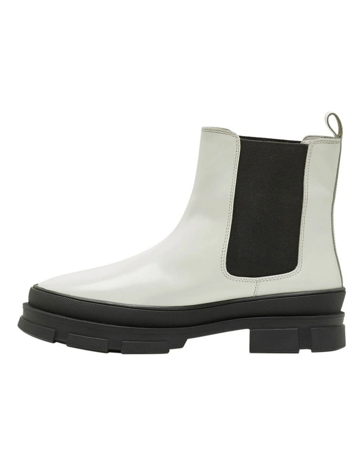 Oxford Leo White Chelsea Boots 2 Oxford Leo White Chelsea Boots - Image 2