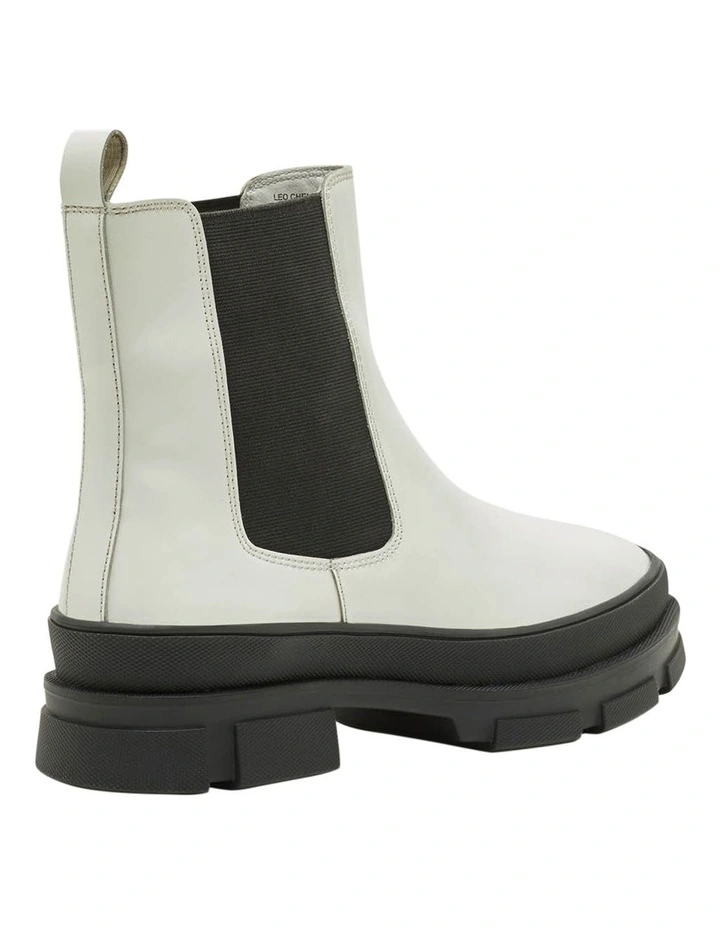 Oxford Leo White Chelsea Boots 3 Oxford Leo White Chelsea Boots - Image 3