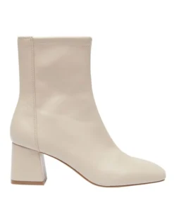 Harlow Nude Stretch Boots