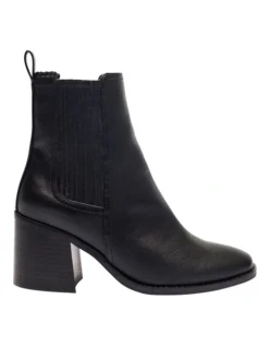 Tilda Black Smooth Boots