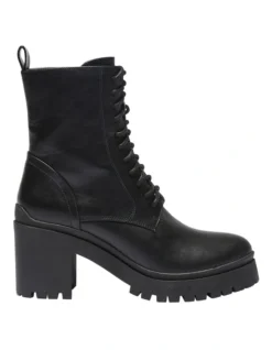 Jamison Boots In Black Smooth