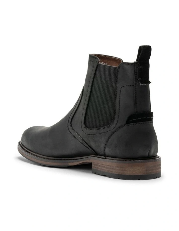 Dargaville Chelsea Boot In Black 3 Dargaville Chelsea Boot In Black - Image 3