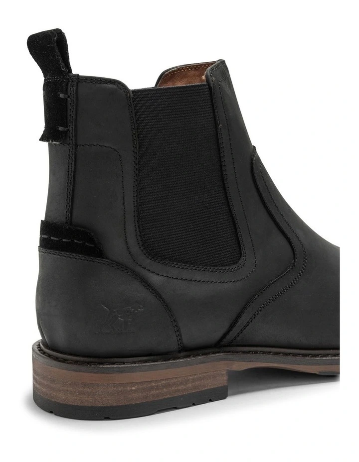 Dargaville Chelsea Boot In Black 4 Dargaville Chelsea Boot In Black - Image 4