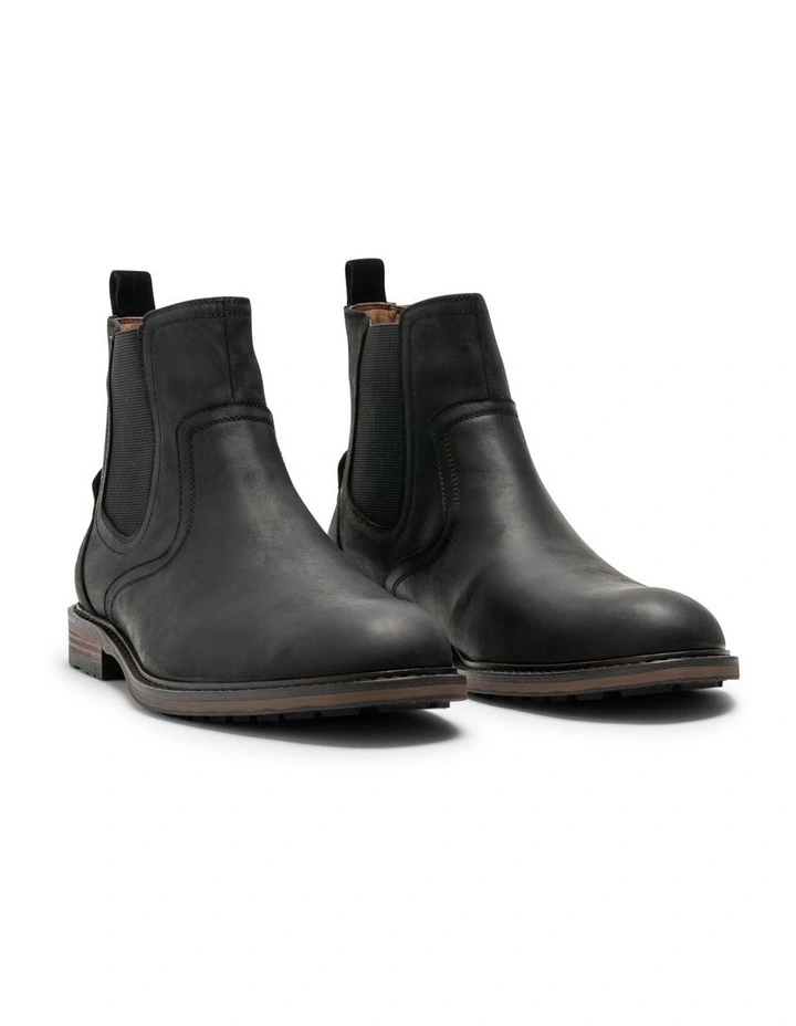 Dargaville Chelsea Boot In Black 6 Dargaville Chelsea Boot In Black - Image 6
