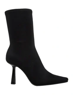 Steve Madden Vakay Scuba Boot In Black
